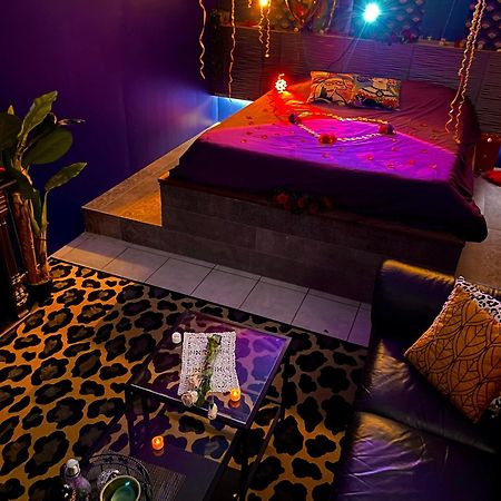 Suite Romantique Jacuzzi Gagny Eksteriør bilde