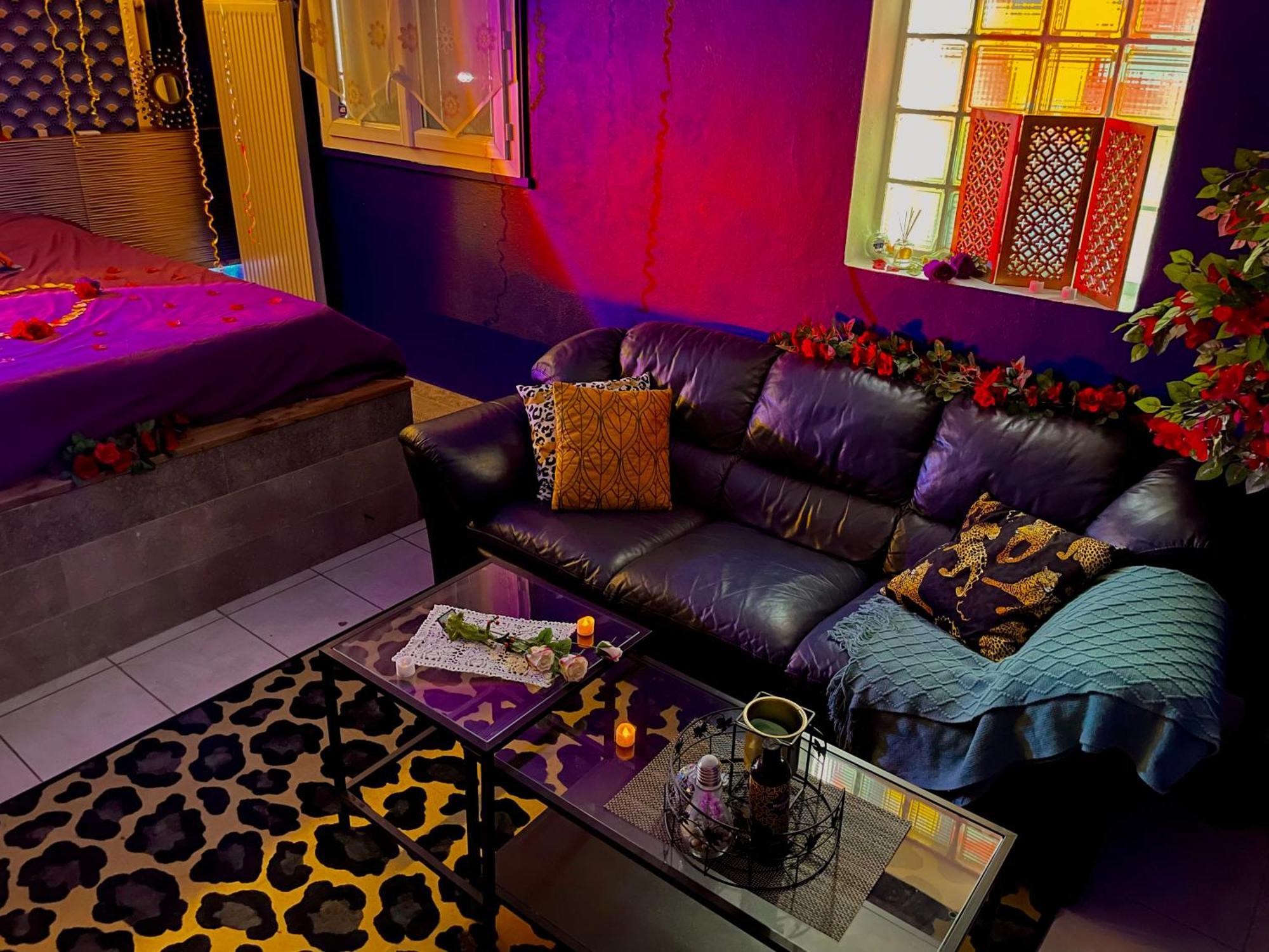 Suite Romantique Jacuzzi Gagny Eksteriør bilde